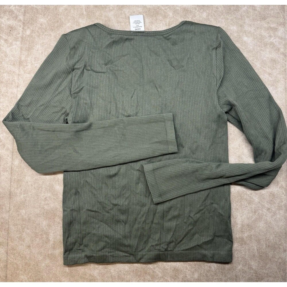 No Boundaries Women's Crewneck Ribbed T-Shirt Long Sleeve Sz MEDIUM - Picture 4 of 4